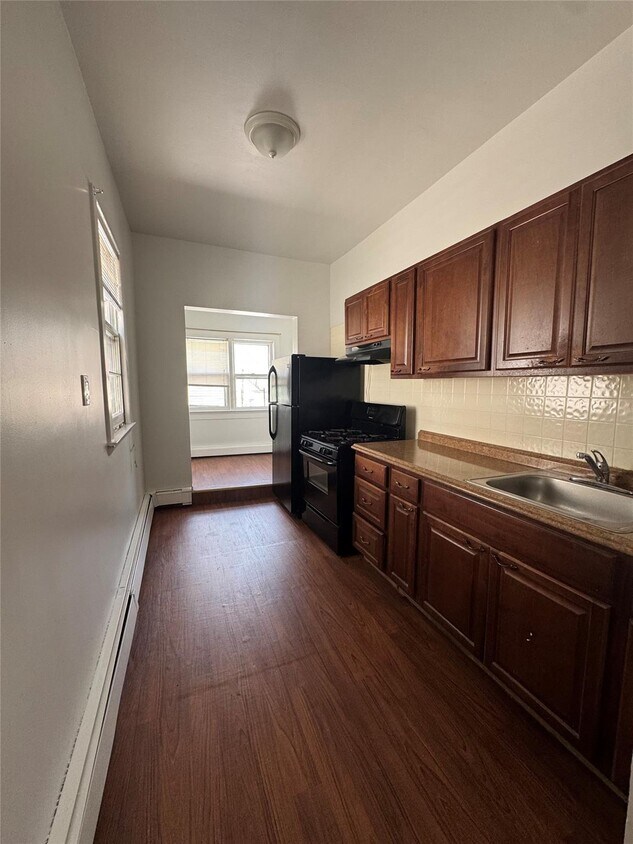 Foto principal - 102-09 101st Ave