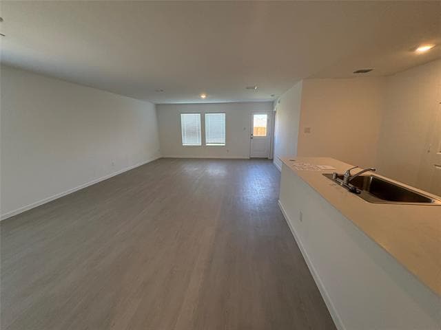 Foto del edificio - 2049 Derby Ln