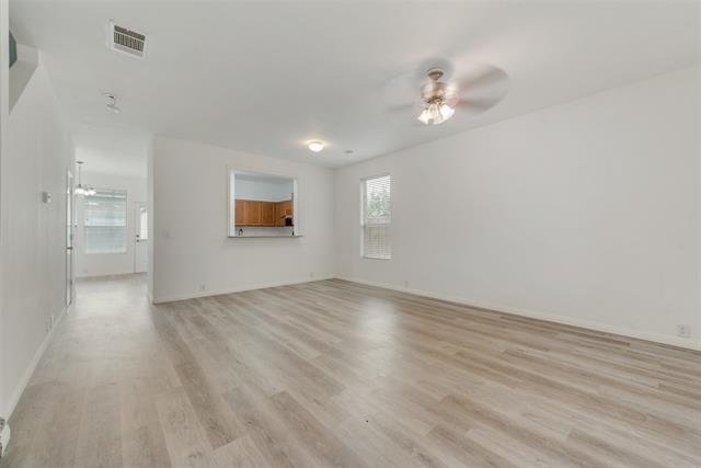 Foto del edificio - 1261 Ballymote Ln