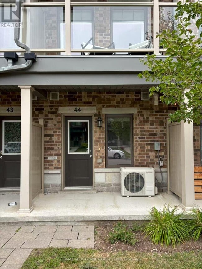 Building Photo - 39 Kay Cres