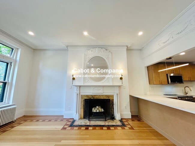 Building Photo - 188 Marlborough St