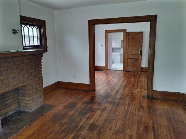 Foto del edificio - 80 Mount View Ave