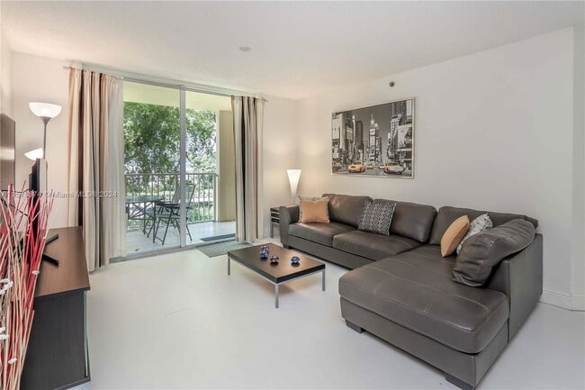 Photo - 19555 E Country Club Dr Apartment