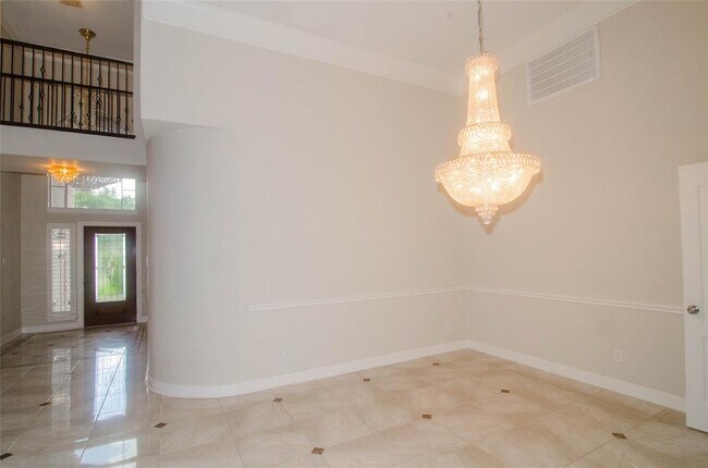 Building Photo - 1632 Lakeside Enclave Dr