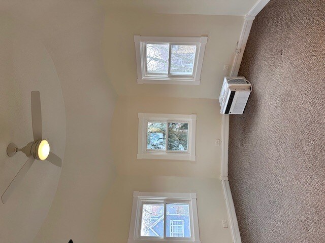 Foto del edificio - 1834 W Byron St