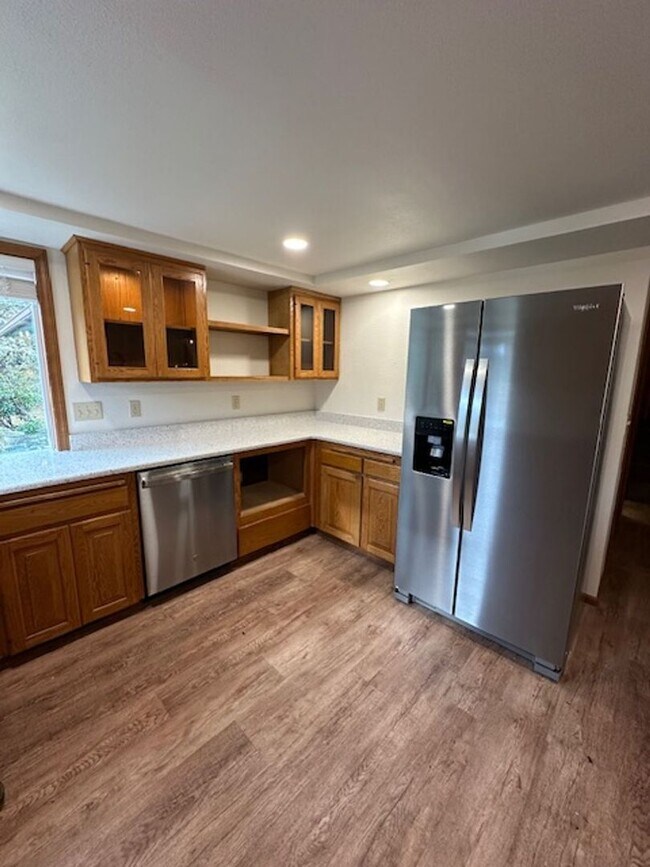 Foto del edificio - 23601 Labare Rd