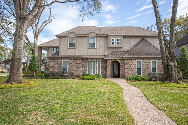Foto del edificio - 9203 Godstone Ln