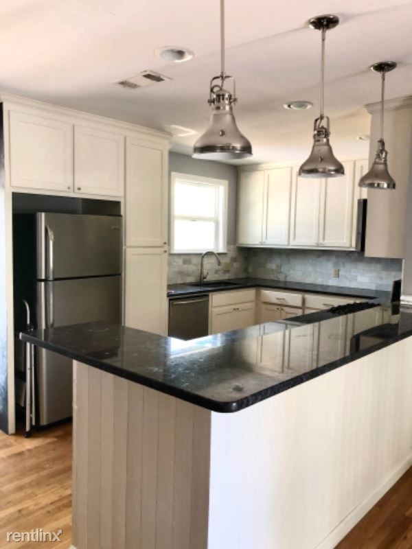 Foto del edificio - 3 br, 1 bath House - 1300 Richcreek Rd