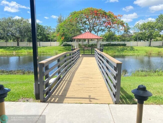 Foto del edificio - 1844 NW 9th St
