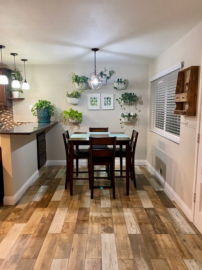 Building Photo - 37 Dearborn Pl