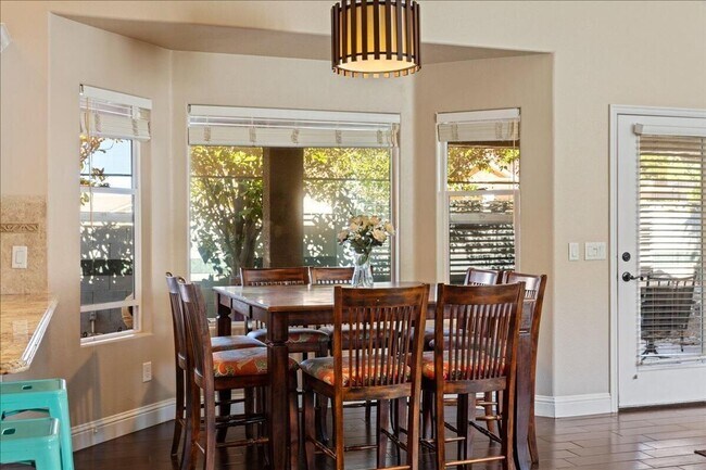 Foto del edificio - DON'S MISS THIS GEM!