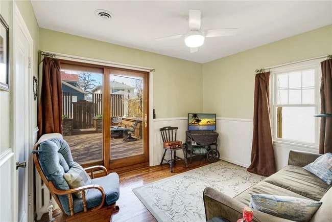 Building Photo - 5128 Sheridan Ave S