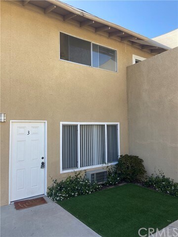 Foto principal - 2661 Andover Ave