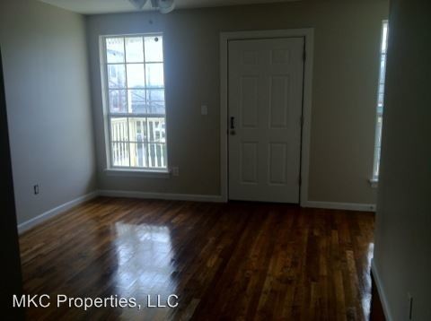 Building Photo - 2301 Gravier St