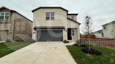 Building Photo - 3206 Cordelia Dr