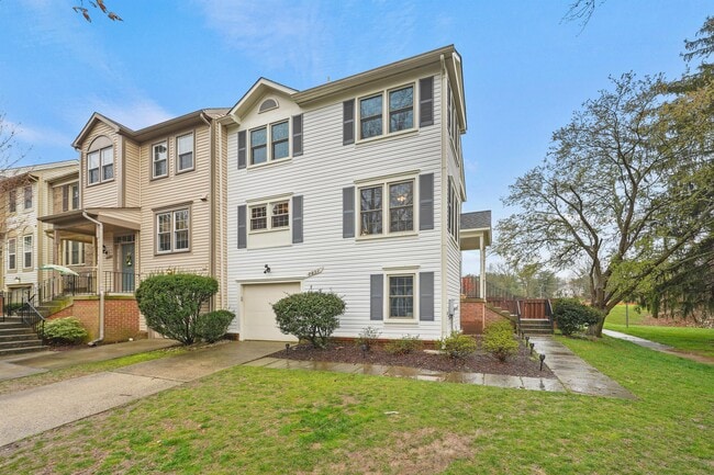 Photo - 8852 Thomas Lea Terrace Townhome