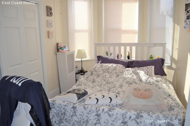 Foto del edificio - 879 Beacon St