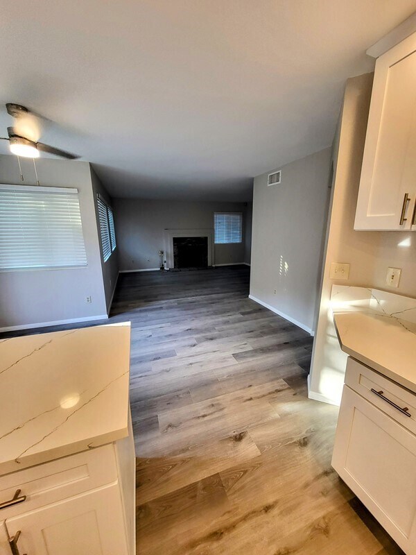 Building Photo - For Rent ~Beautiful Loma Linda Home