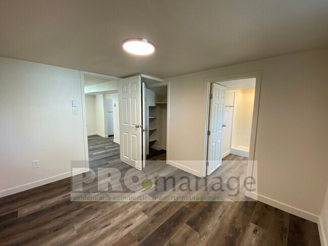 Foto del edificio - 315 W 19th St