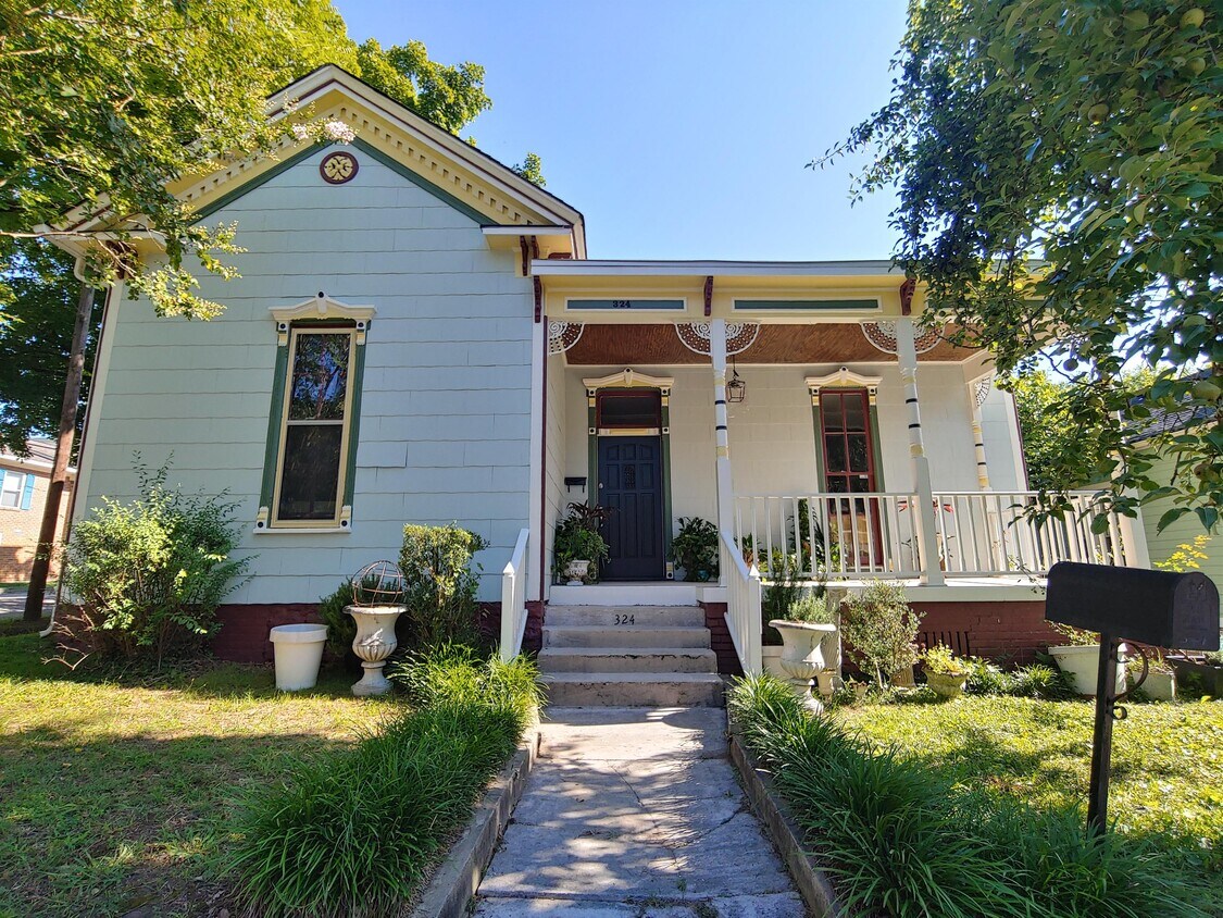 324 W 9th St, Columbia, TN 38401 House Rental in Columbia, TN