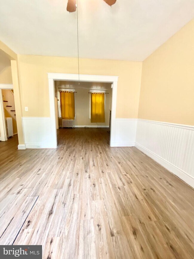 Building Photo - 4009 W Cold Spring Ln