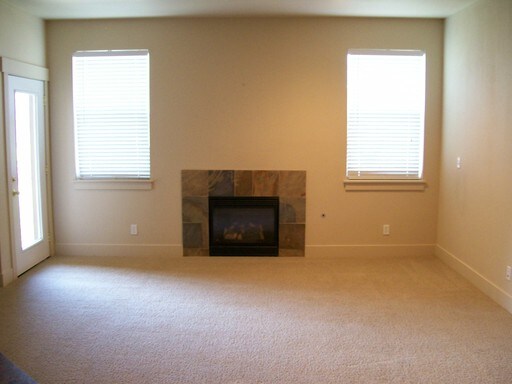 Building Photo - 1506 SE Landen Dr