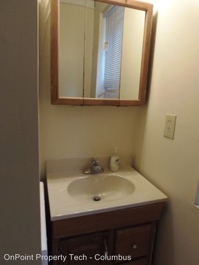 Building Photo - 2 br, 1 bath House - 325 Chittenden Avenue