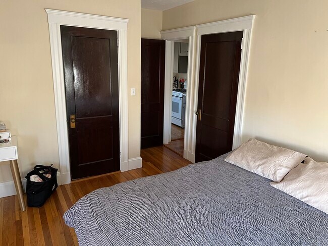 Building Photo - 87 Perthshire Rd