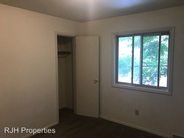 Building Photo - 6330 W Florist Ave