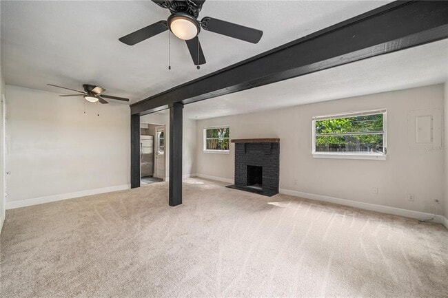 Building Photo - 2113 Harrison Ave