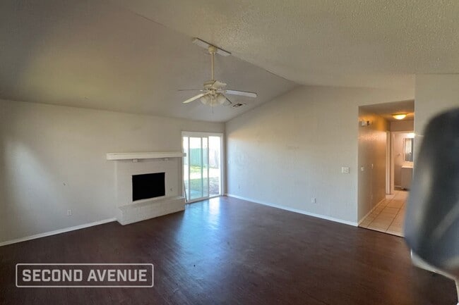 Building Photo - 329 NW 119th St