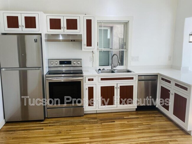 Foto del edificio - 73 W Simpson St