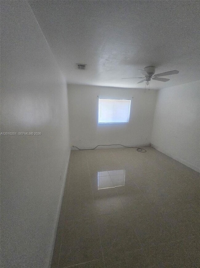 Building Photo - 1149 NW 76th St
