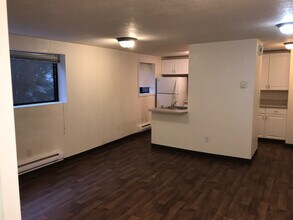 Building Photo - 3624 13th Ave W