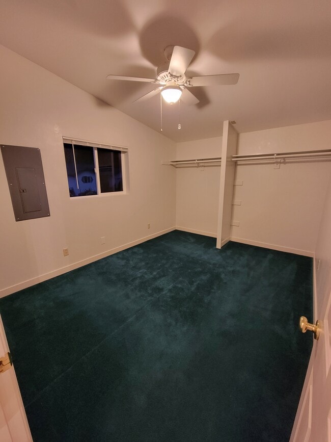 Br 2 - 45337 Main St