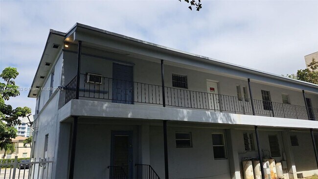Building Photo - 428 NE 82nd St