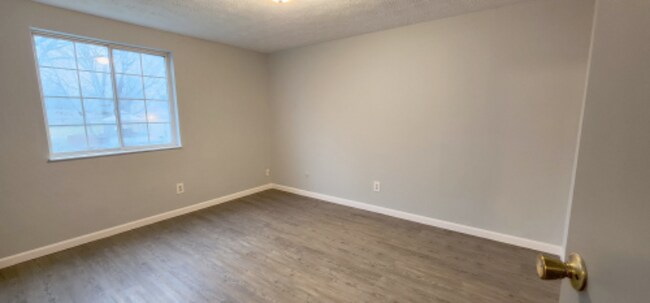 Foto del edificio - 4712 Willow Mist Dr