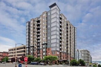 Building Photo - 2721 1st Ave