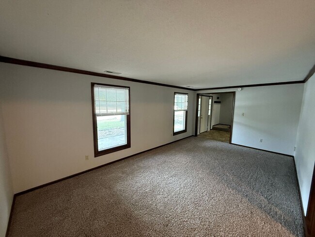 Foto del edificio - House For Rent by Capital Property Managem...