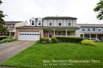 Building Photo - 1206 Cannon Ct NE