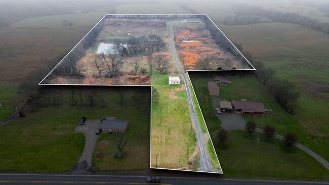 Foto del edificio - 6015 Hwy 76 E