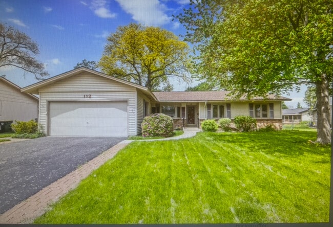 Building Photo - 112 Braemar Dr