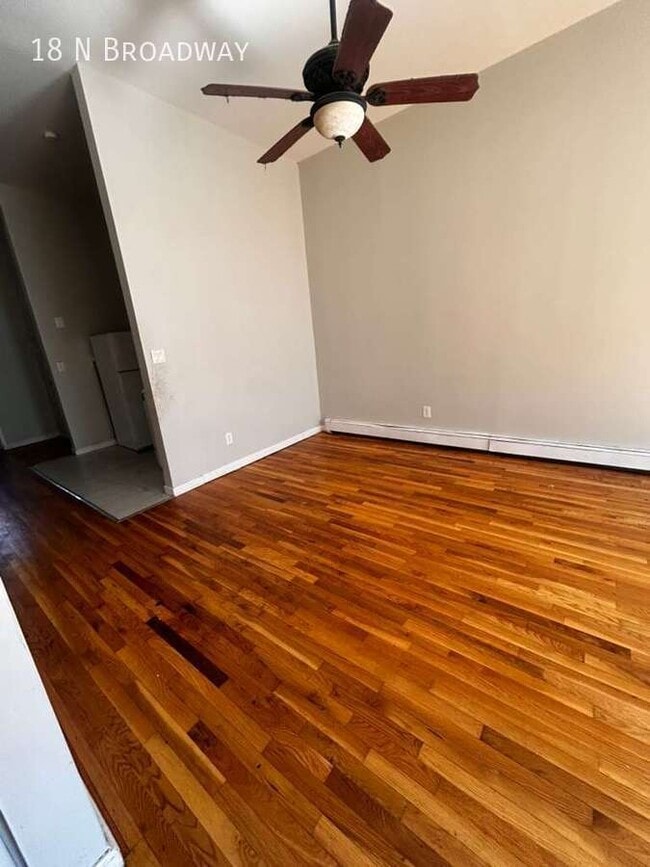 Building Photo - 18 N Broadway-