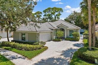 Building Photo - 188 S Hampton Dr