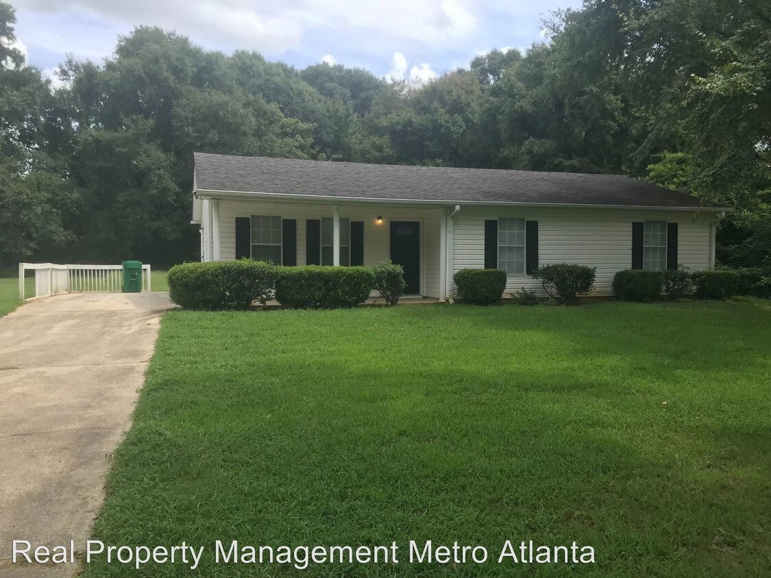 Primary Photo - 3 br, 2 bath House - 2696 Cagle St.