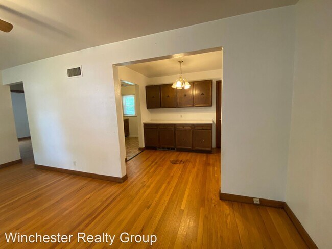Foto del edificio - 2 br, 1 bath House - 9682 Lilly Jean Dr