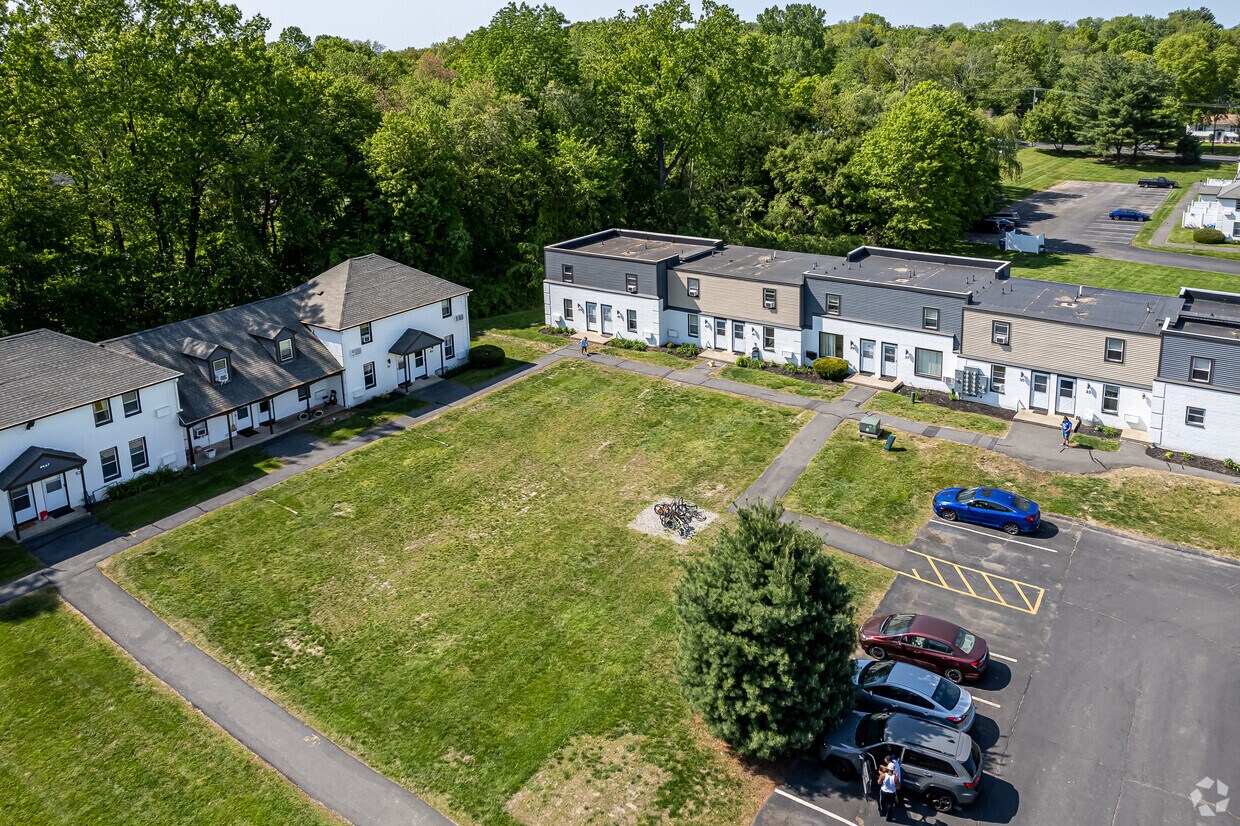 Meadowview Apartments Apartments in Amherst, MA