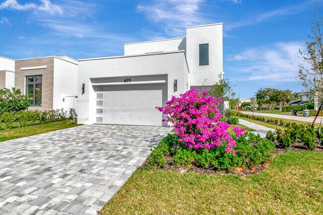 Foto del edificio - 699 Kingsbridge St