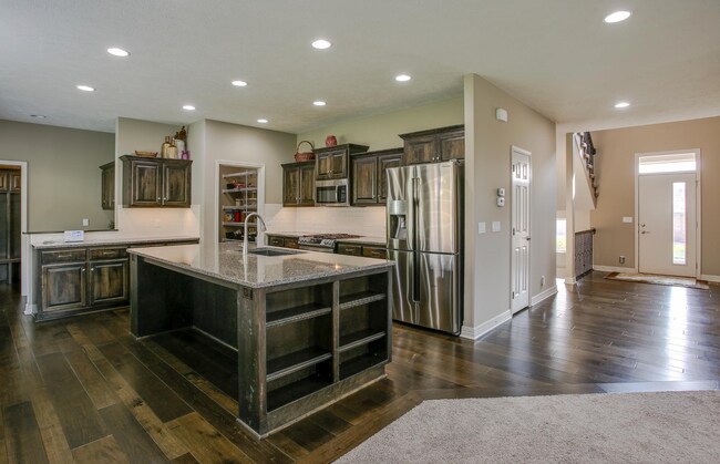 Foto del edificio - Stylish Living & Modern Comfort in Mission...