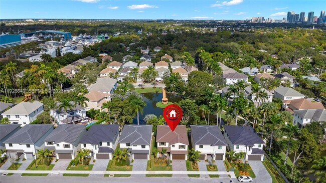 Building Photo - 1419 SW 23rd St